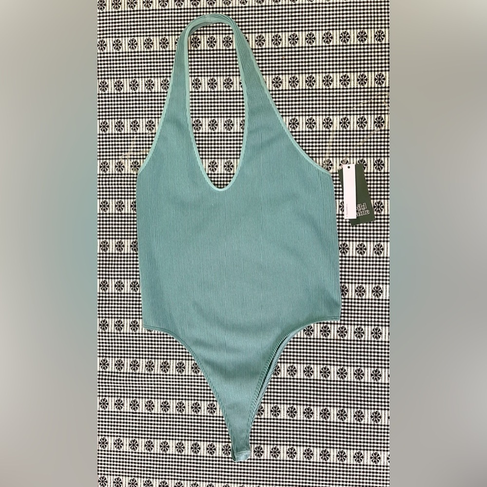 Wild Fable Seamless Halter Bodysuit Size Large Seafoam Blue-Green Ribbed Thong